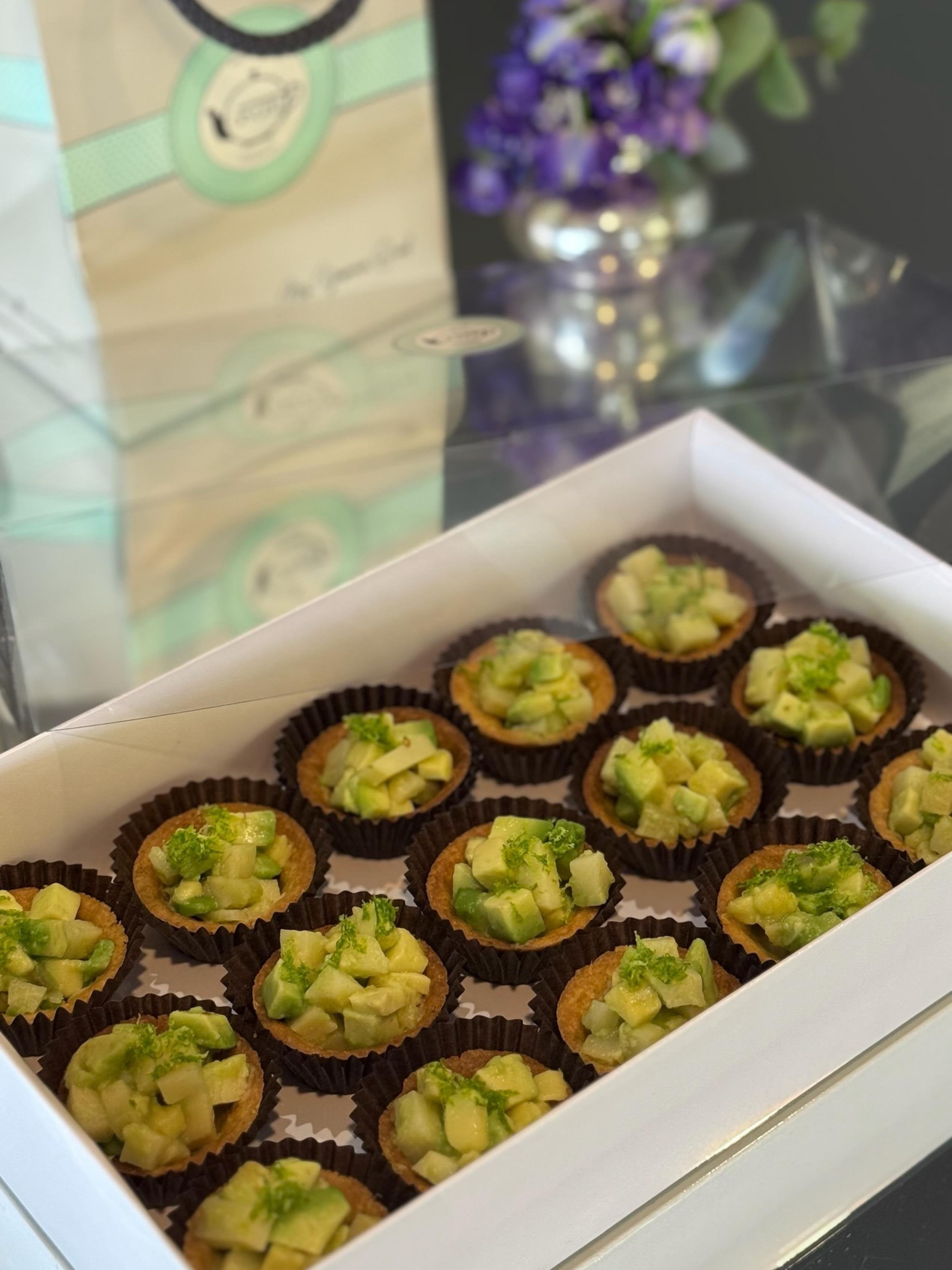 Avokado, Enginar Lime Tartolet (15 Adet)