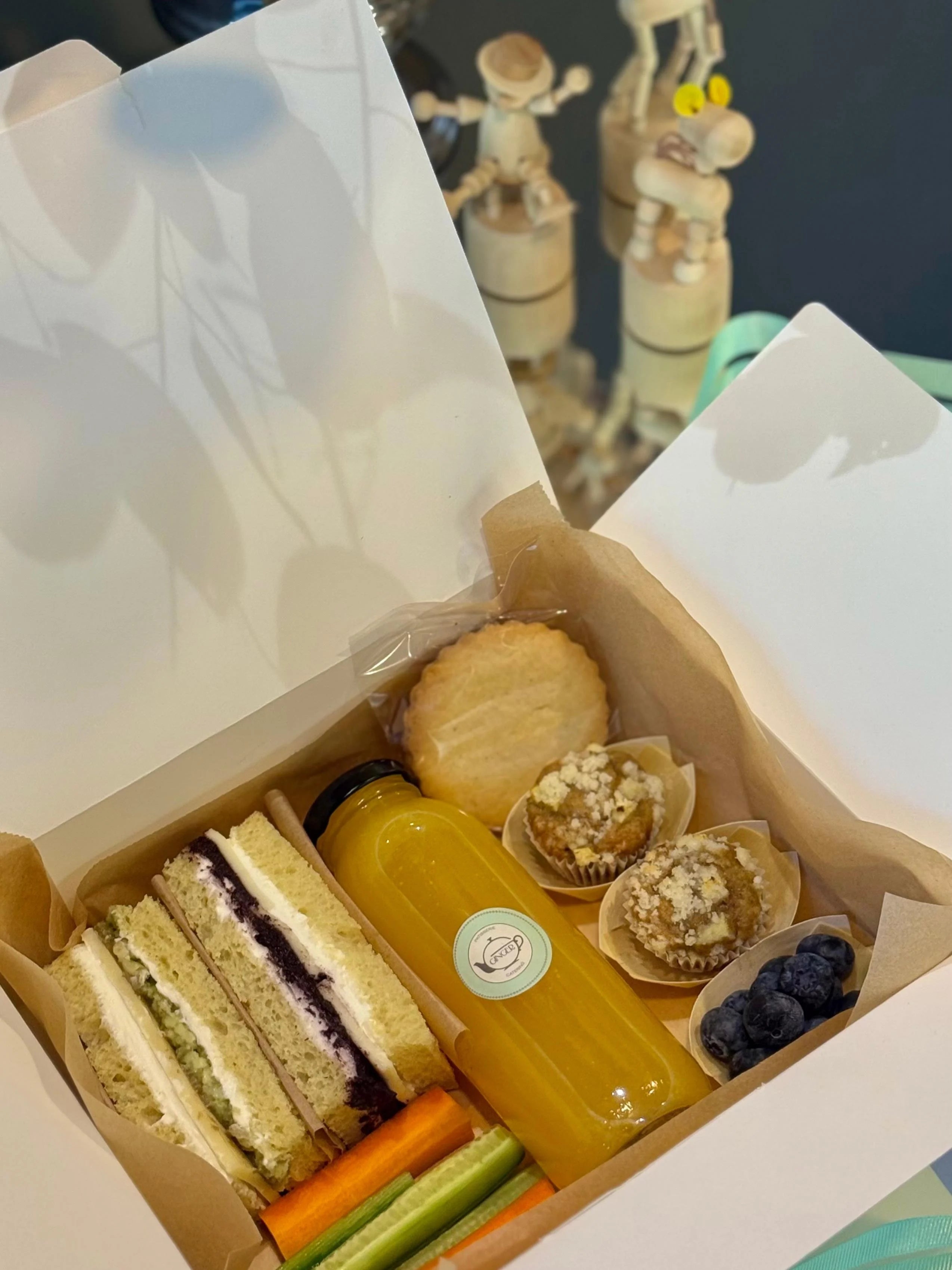Çocuklara Parti Kutusu 1 / Party Box for Kids 1