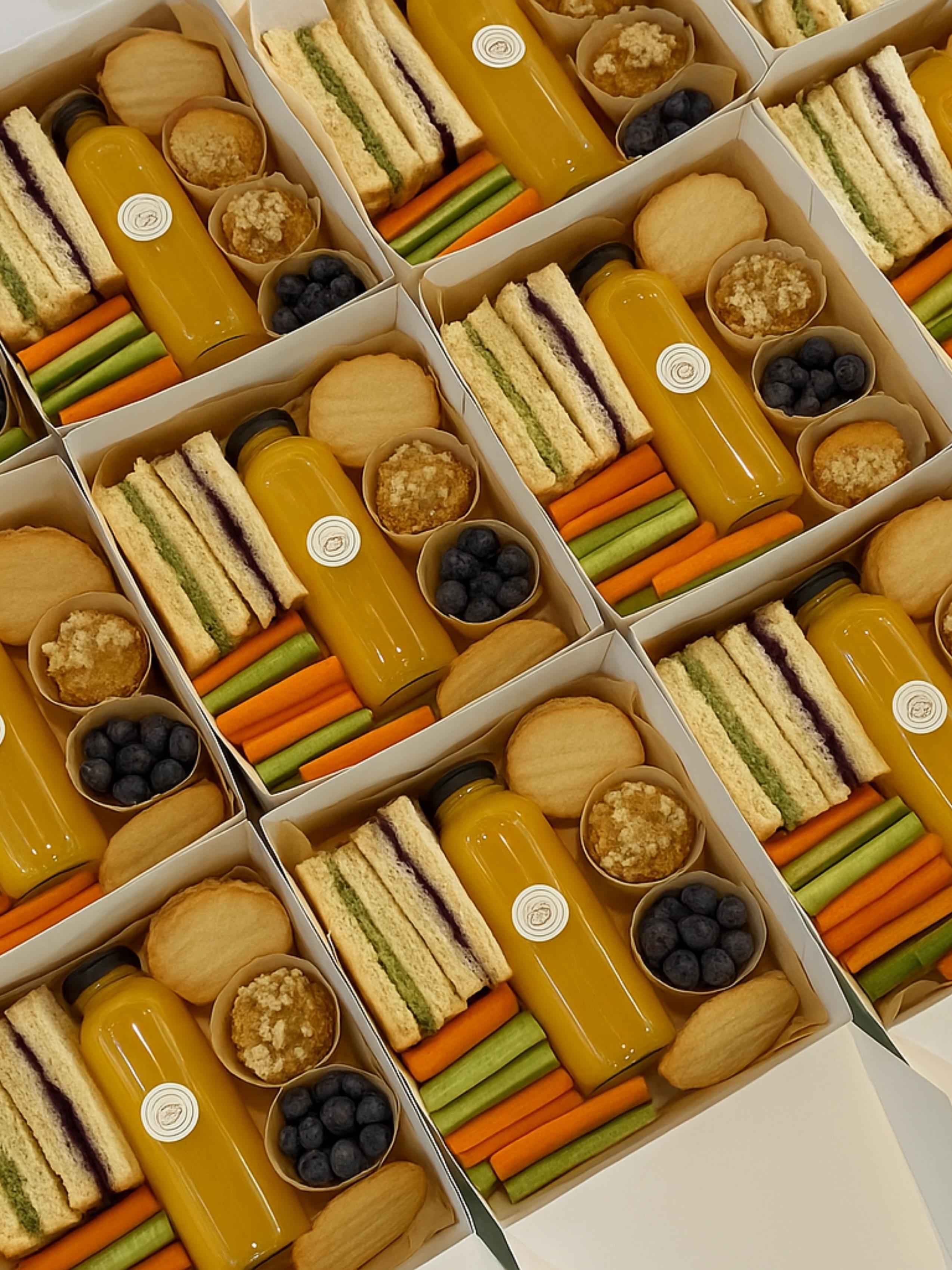 Çocuklara Parti Kutusu 1 / Party Box for Kids 1