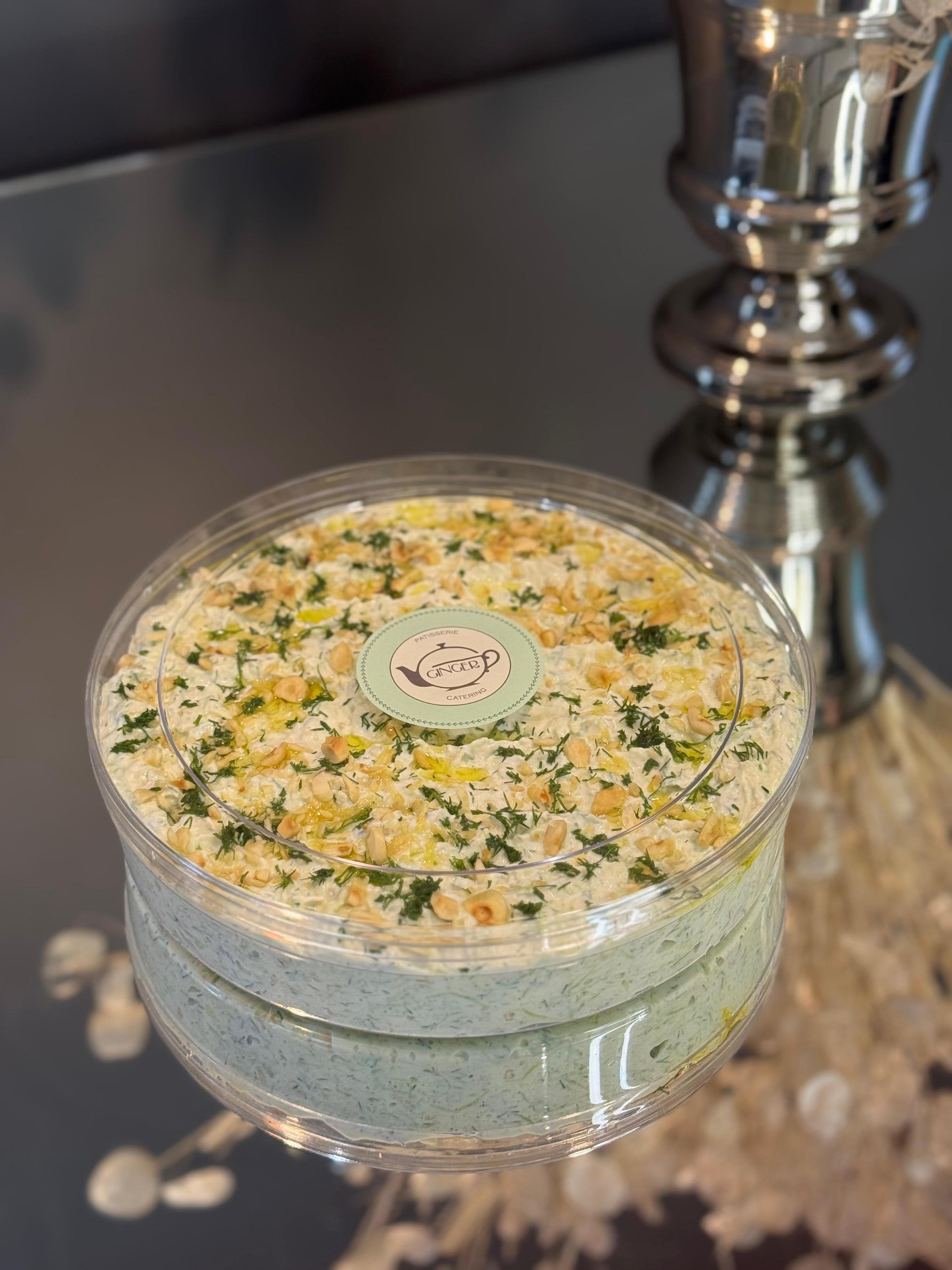 Fındıklı Yoğurtlu Kabak Salatası