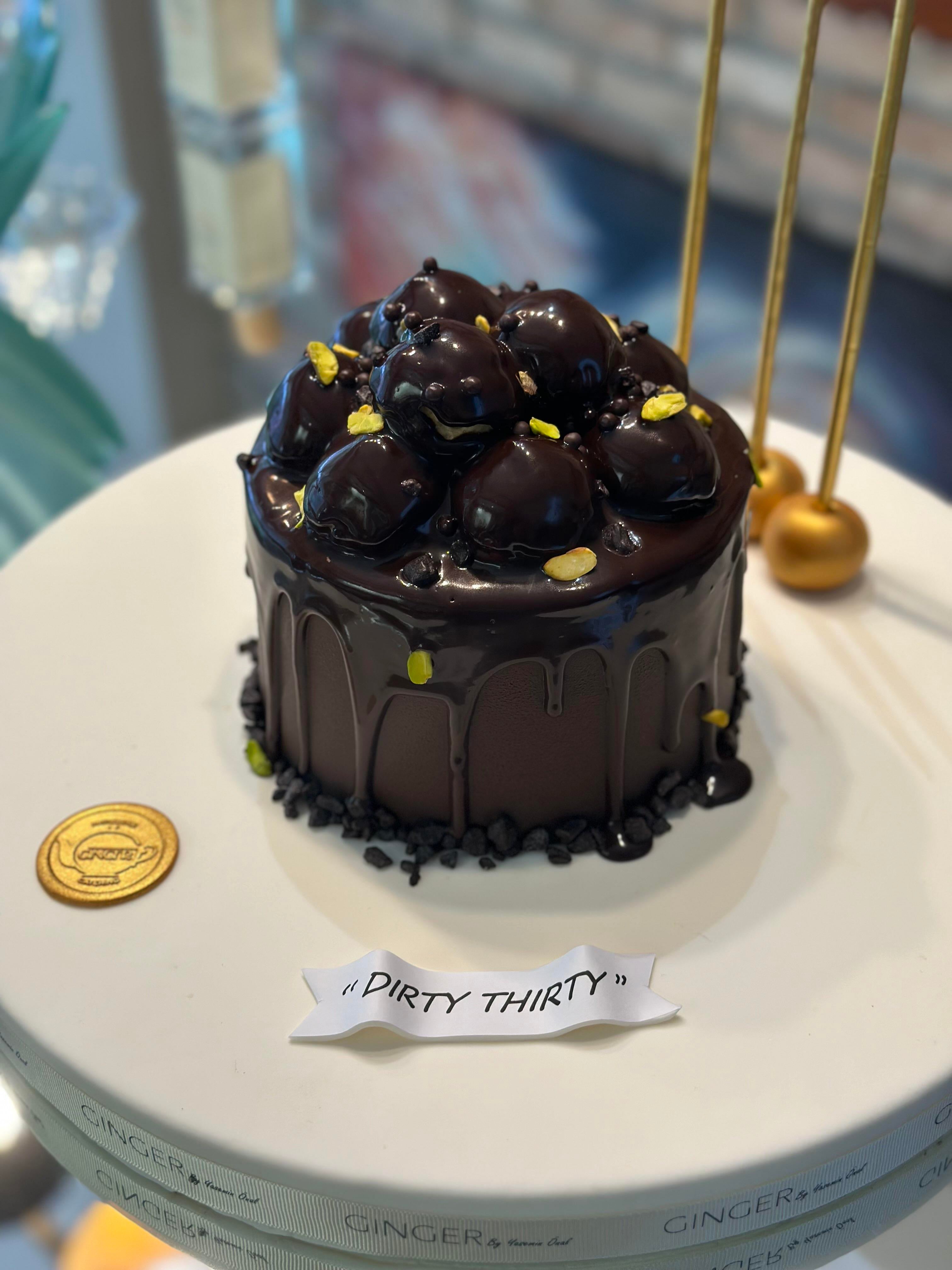 Fıstıklı Profiterol Pasta