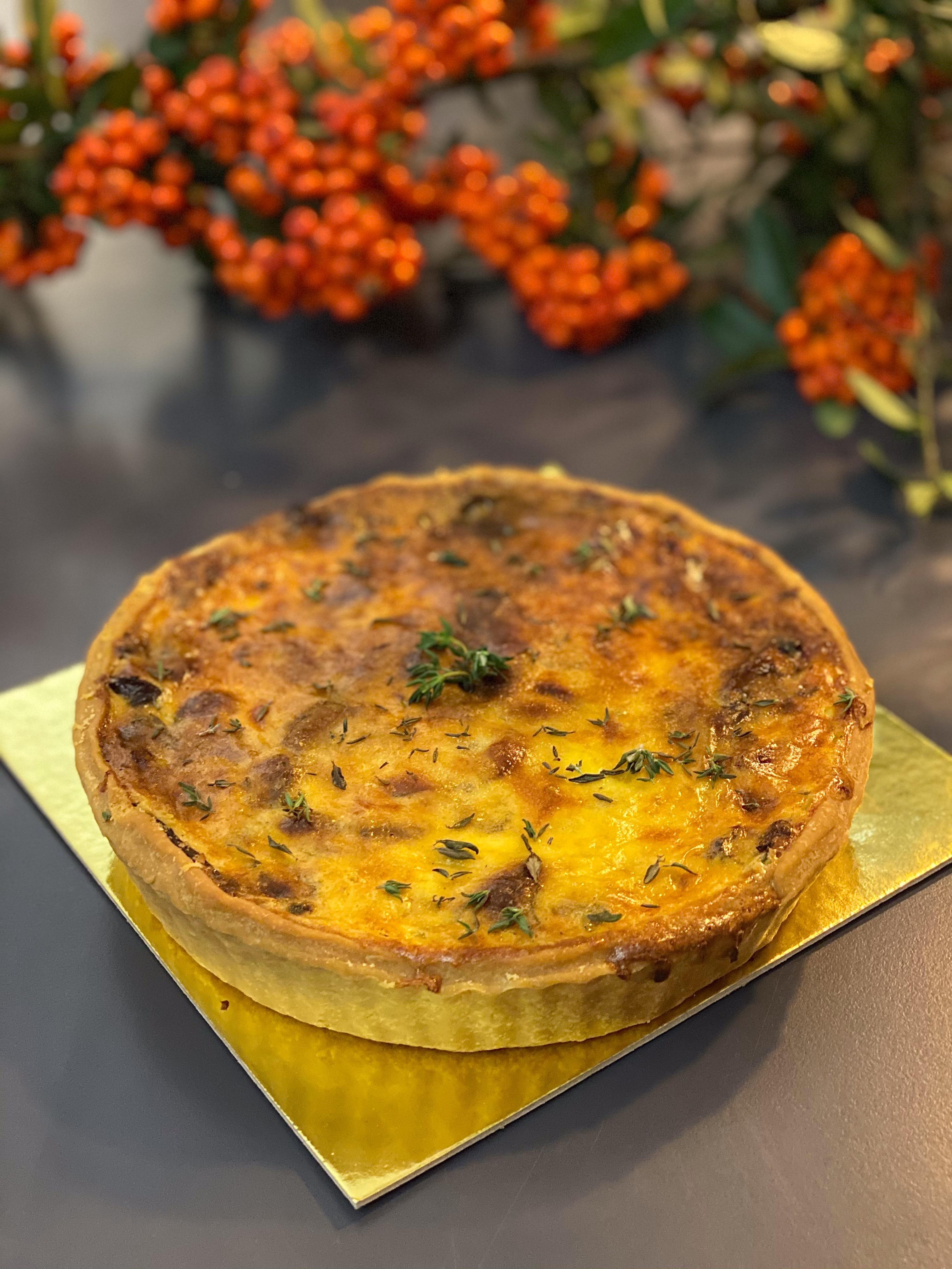 Karışık Mantarlı ve Parmesanlı Quiche