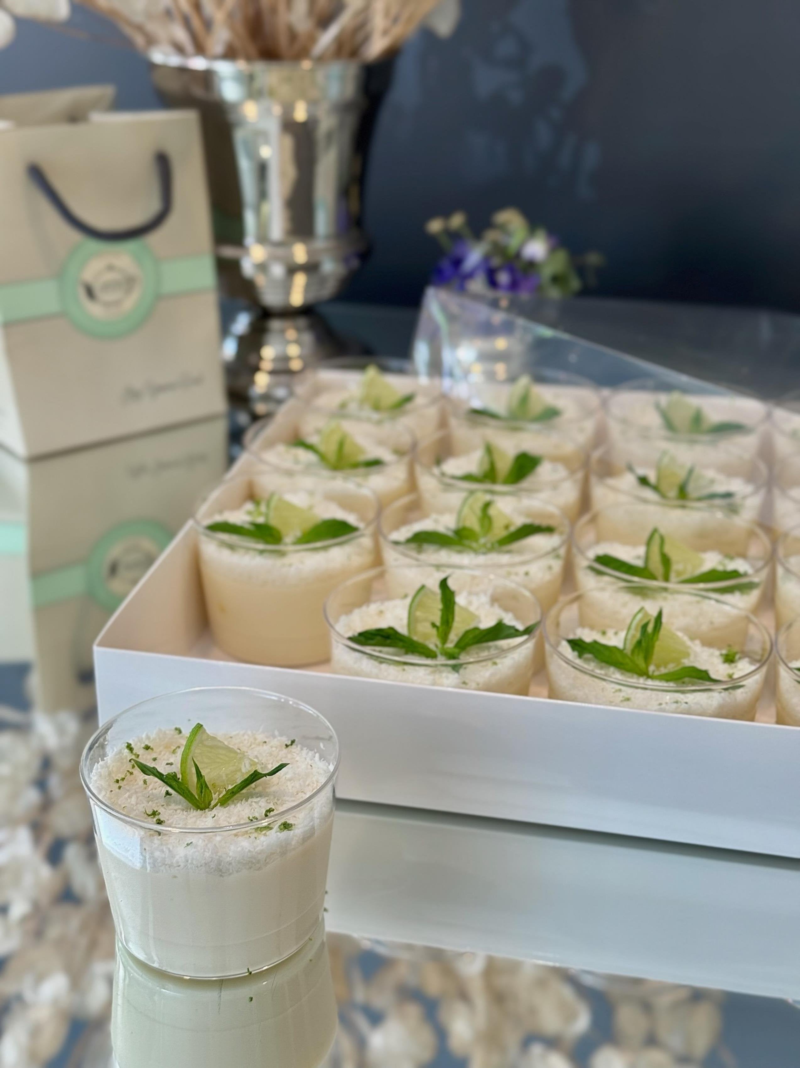 Kuplarda Hindistan Ceviz & Lime Limonlu Muhallebi