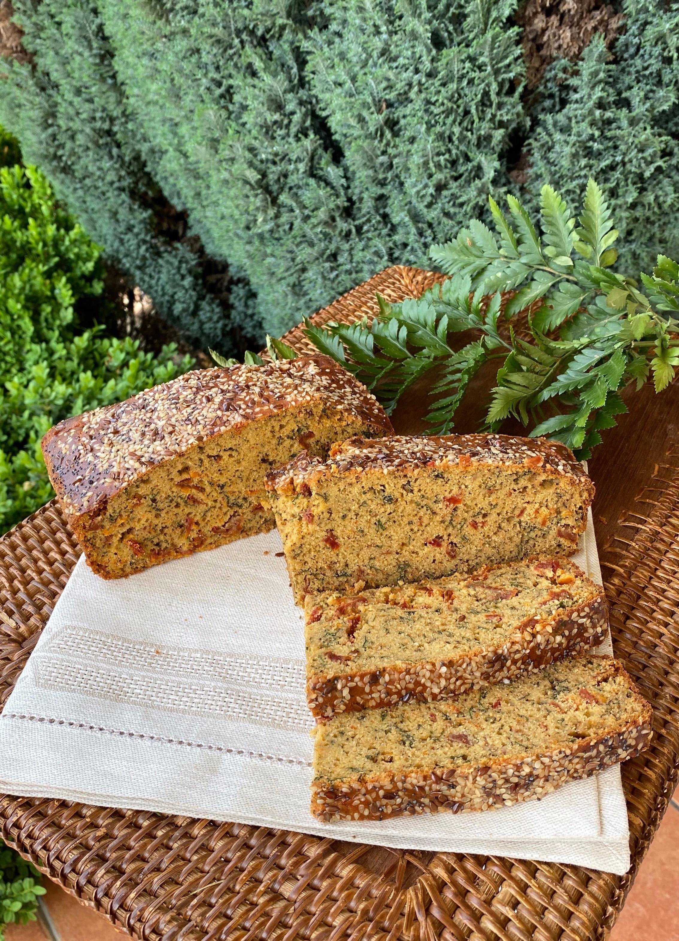 Kuru Domates, Fesleğenli Glutensiz Mayasız Ekmek