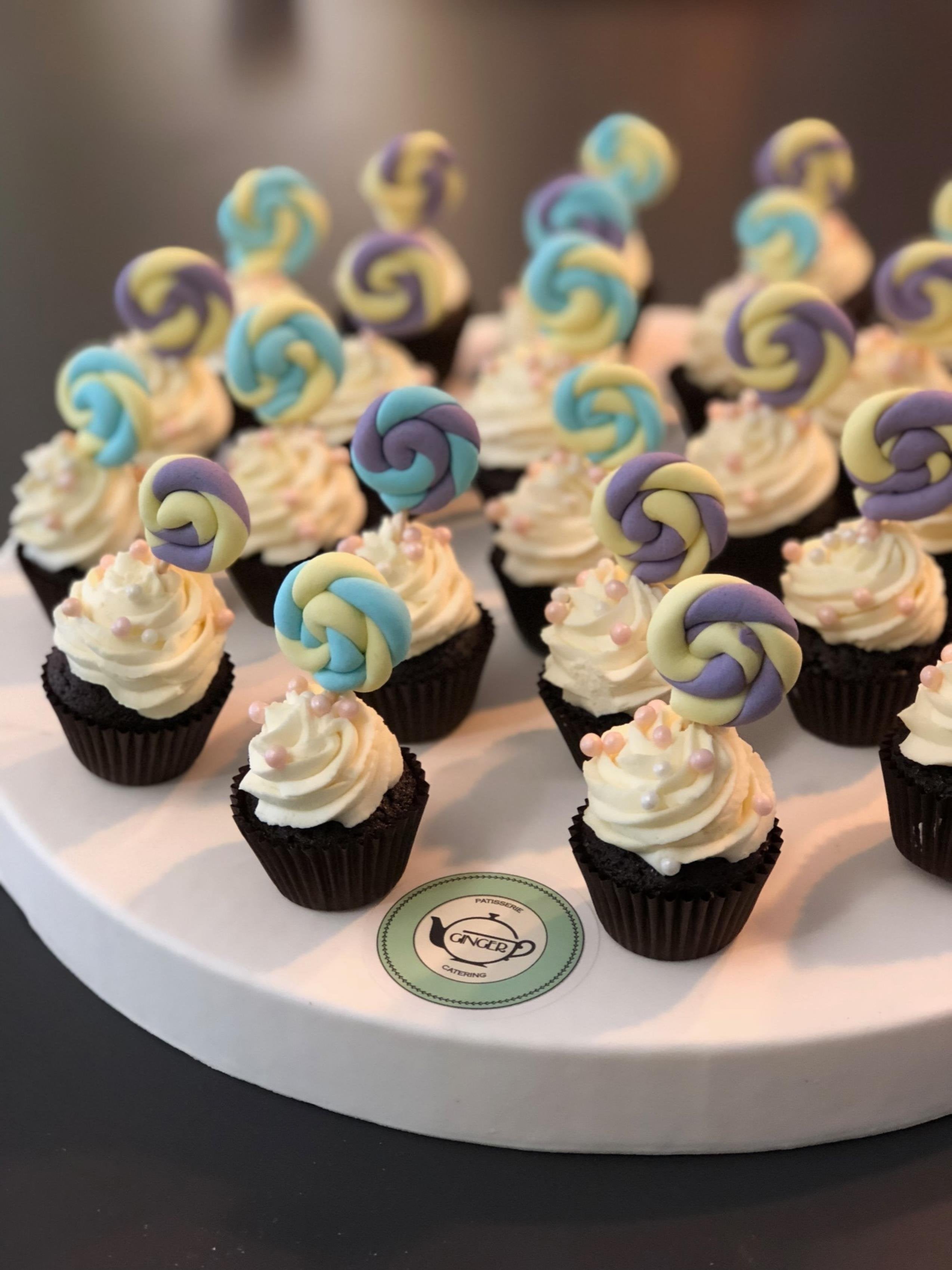 Lolipop Temalı Mini Cupcake Aranjmanı