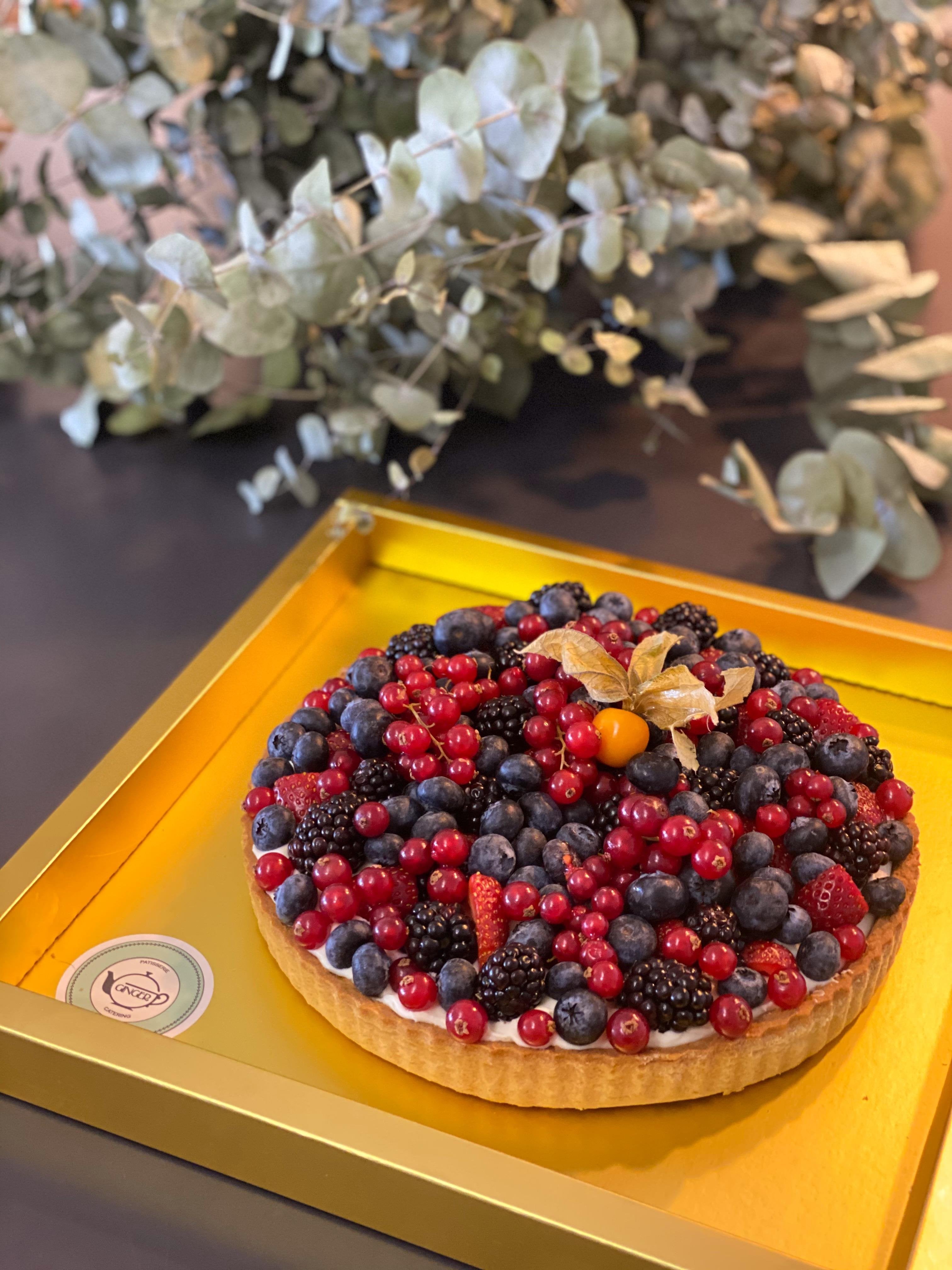 Beyaz Çikolatalı ve Orman Meyveli Tart