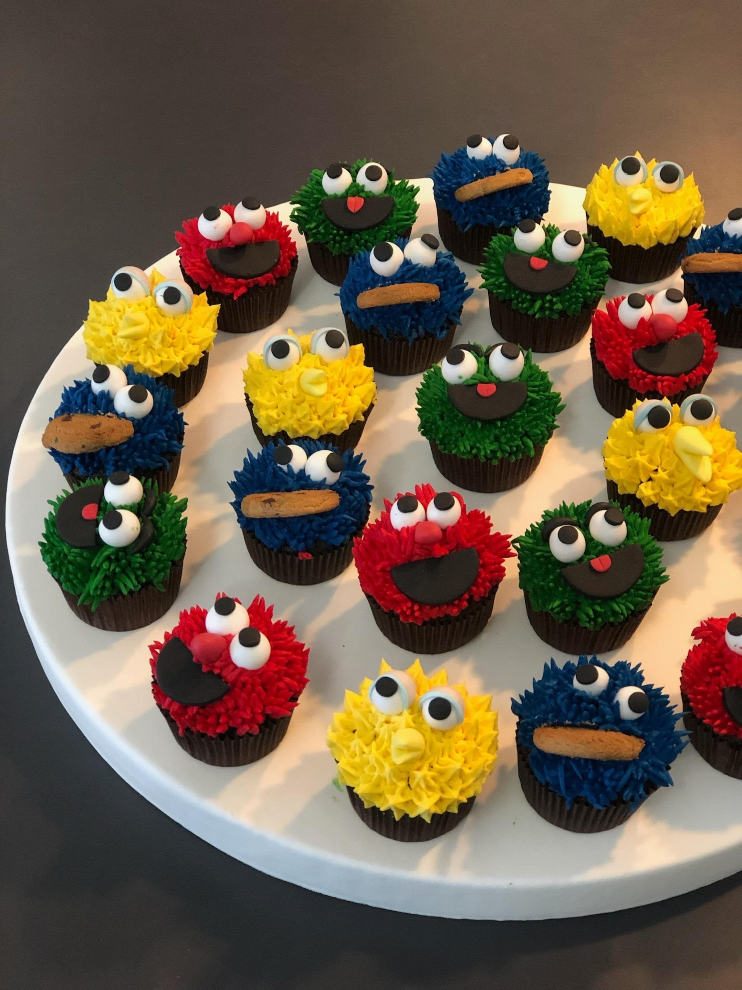 Susam Sokağı Temalı Cupcake