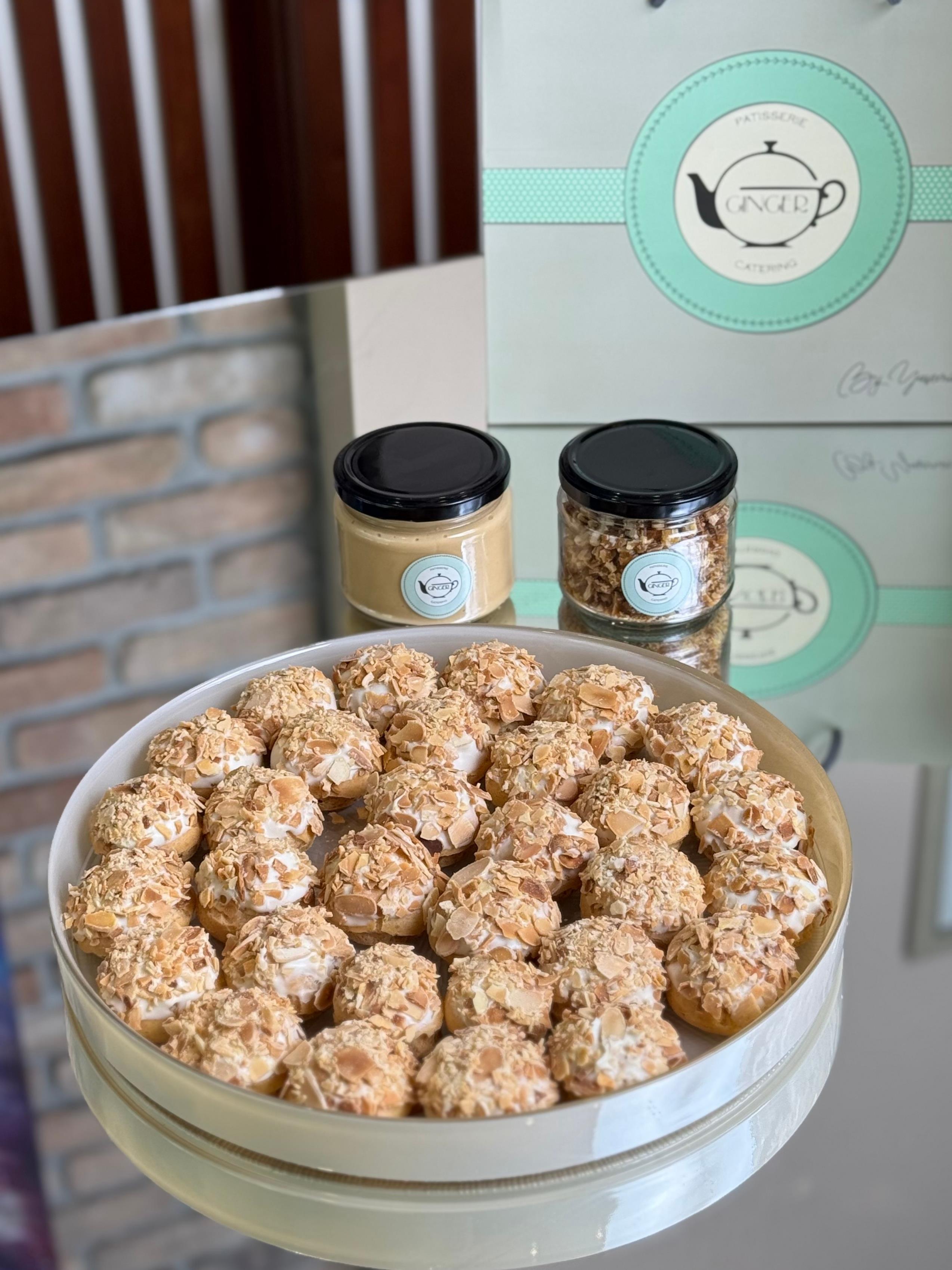 Tuzlu Karamelli ve Krokanlı Profiterol (Tabakta Birleştir ve Servis Et!)